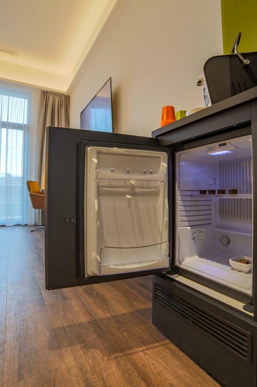 Self Check-In Hotel Von Rotz ヴィル エクステリア 写真